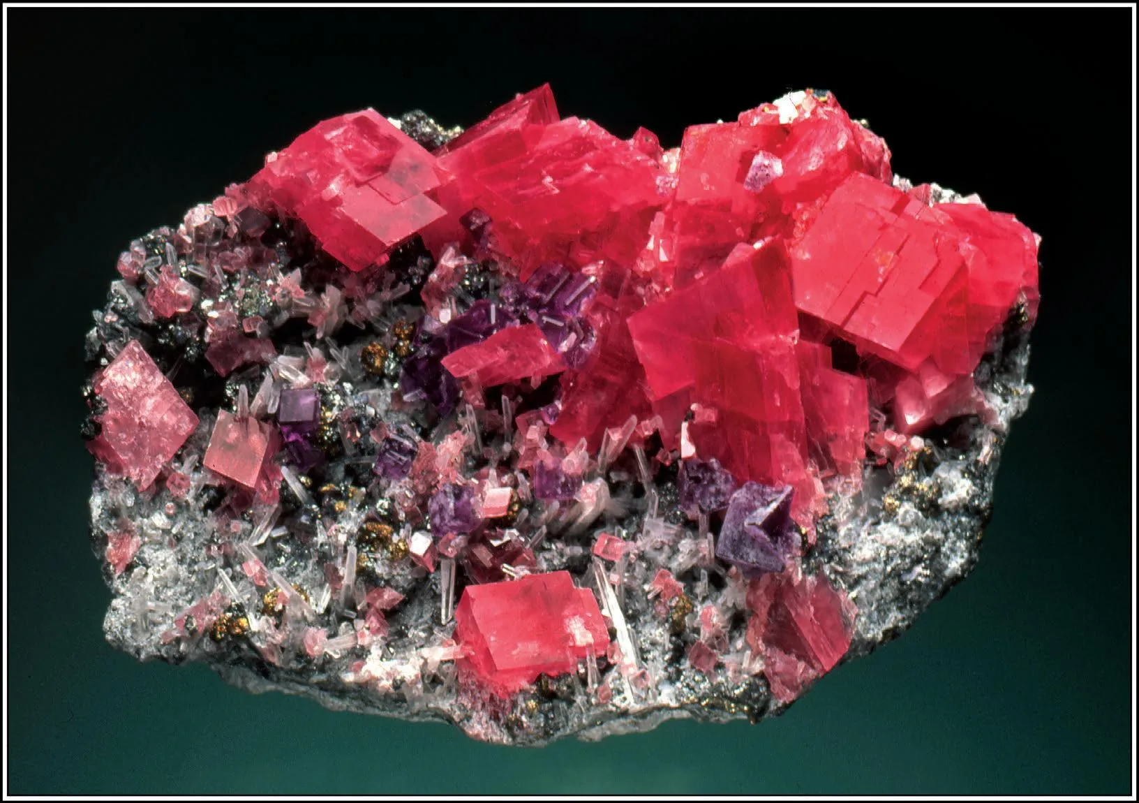 Rhodochrosite, Quartz, Tetrahedrite, Fluorite - image 1