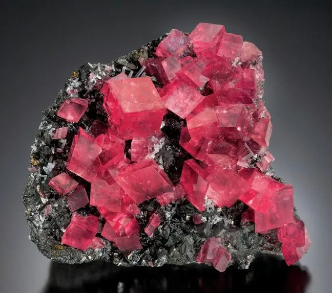 Rhodochrosite, Tetrahedrite image