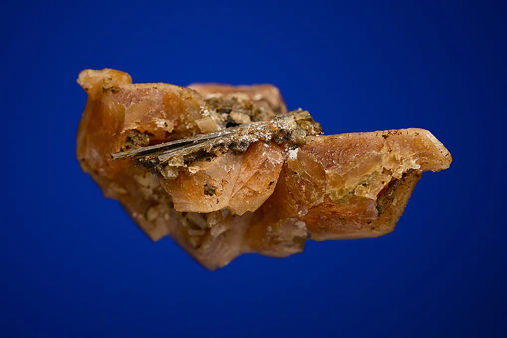 Rhodochrosite with Aegirine - image 3