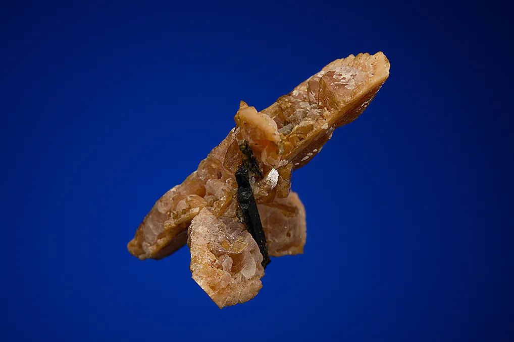 Rhodochrosite with Aegirine - image 2