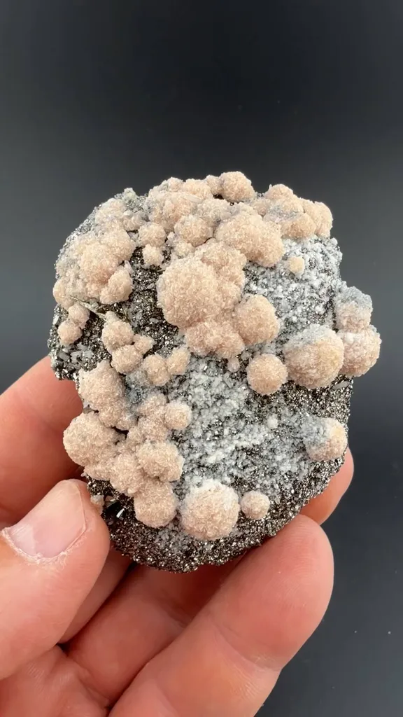 Rhodochrosite with Arsenopyrite image