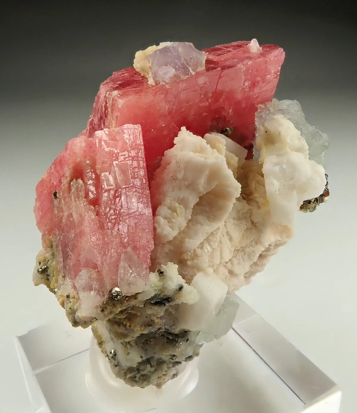 Rhodochrosite with Fluorite - image 6