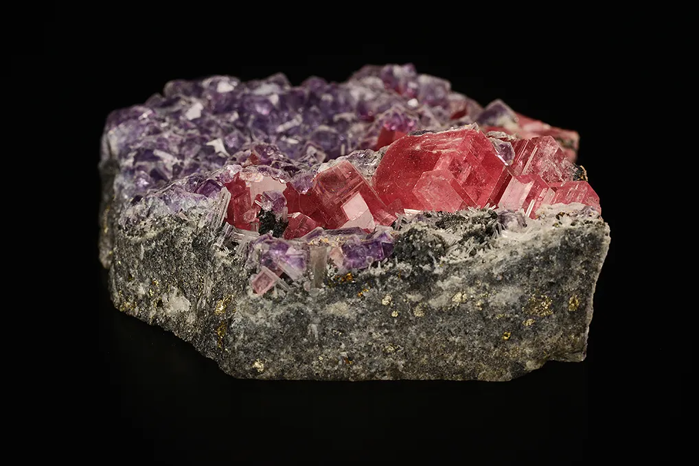Rhodochrosite with Fluorite - image 8