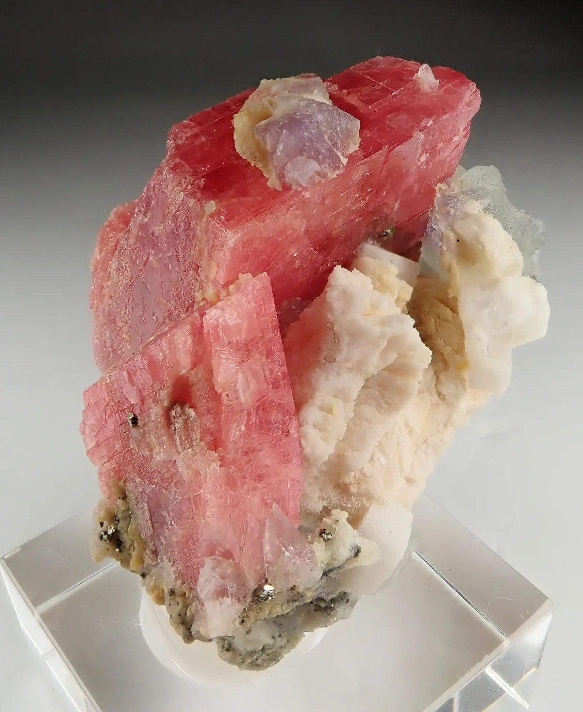 Rhodochrosite with Fluorite - image 2