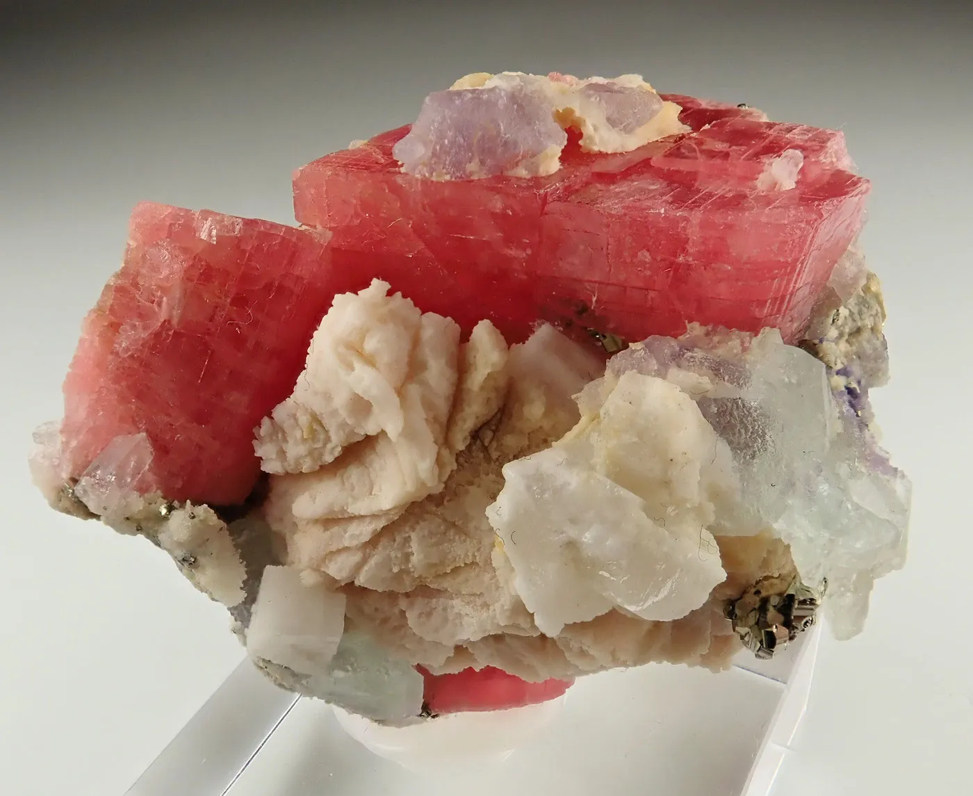 Rhodochrosite with Fluorite - image 5