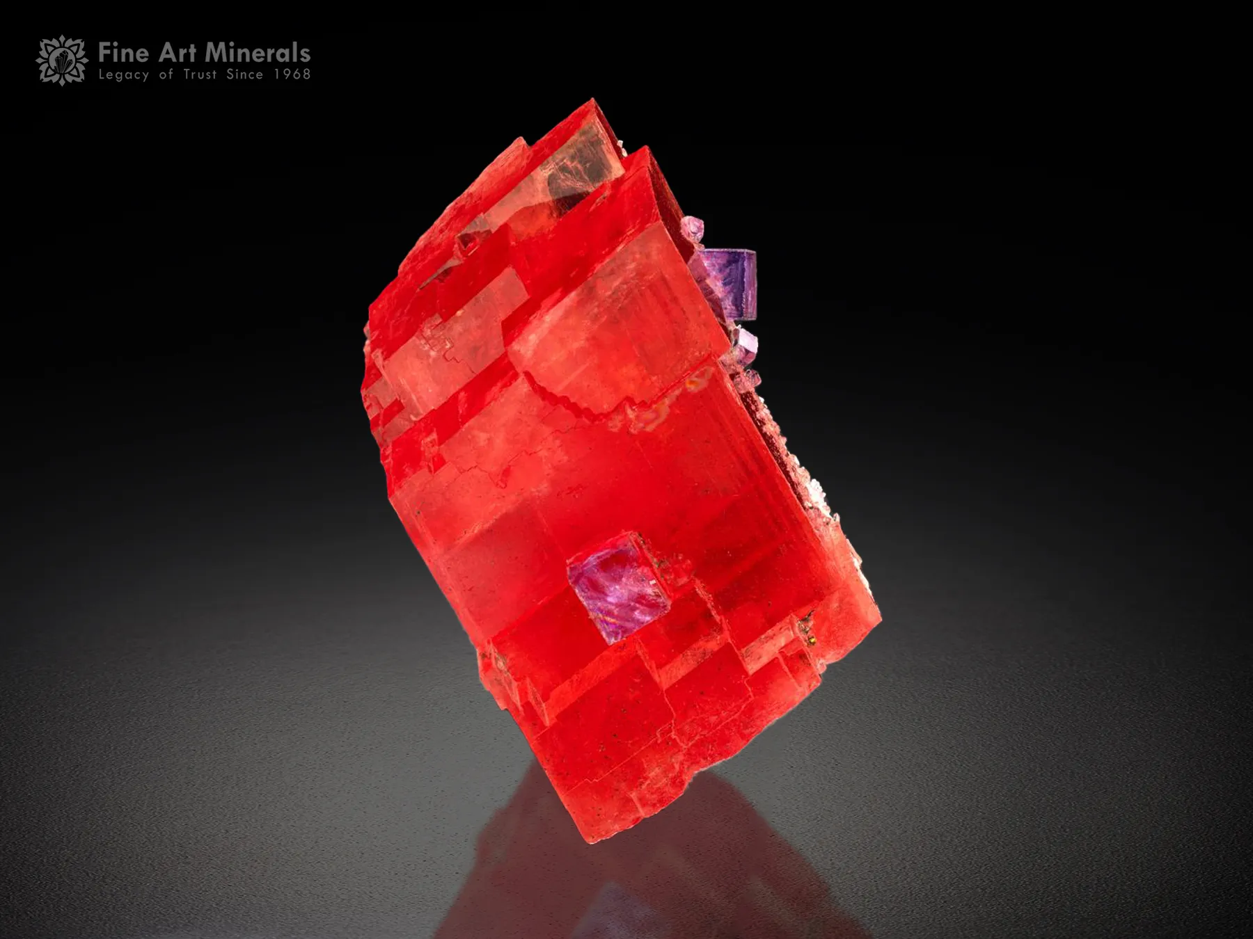Rhodochrosite with Fluorite from USA - image 2