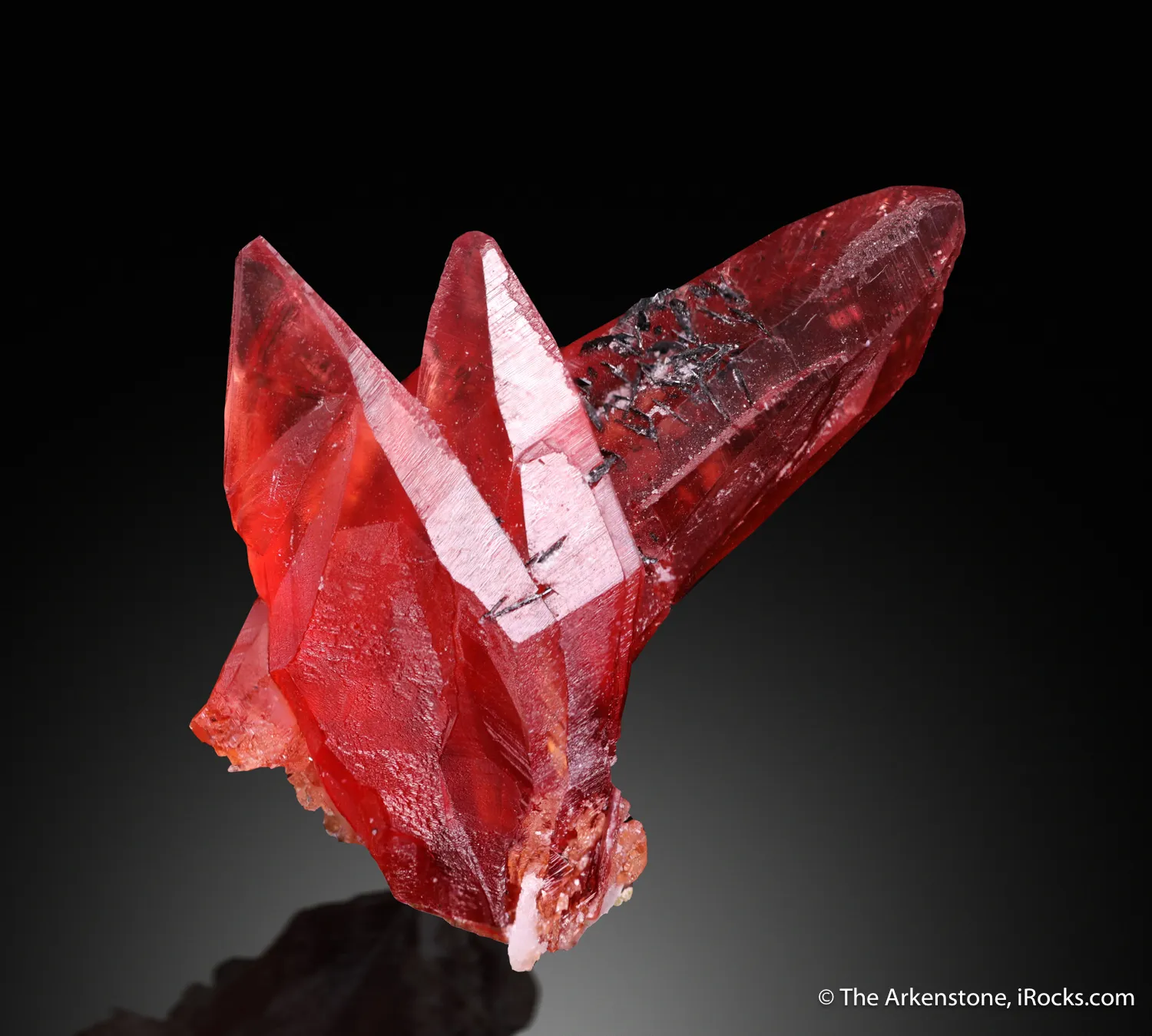 Rhodochrosite with Manganite - image 1