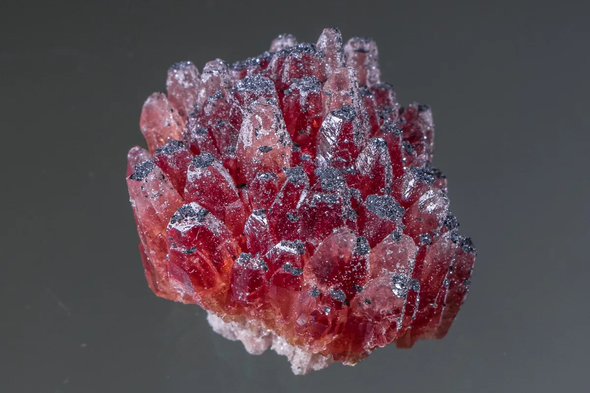Rhodochrosite with Manganite - image 1