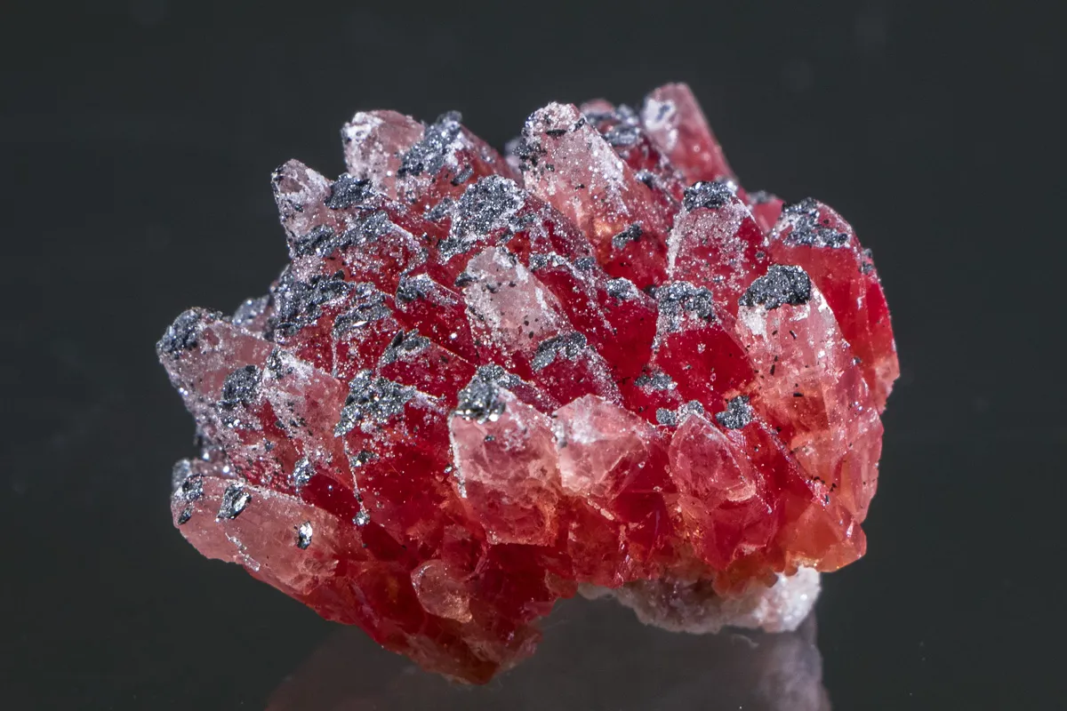 Rhodochrosite with Manganite - image 2