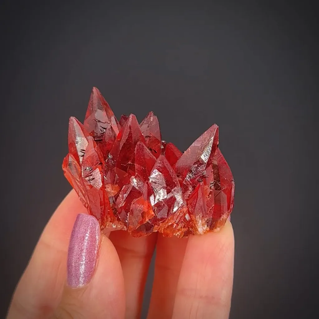 Rhodochrosite with Manganite - image 2