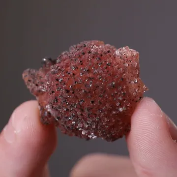 Rhodochrosite with Manganite on Kutnohorite