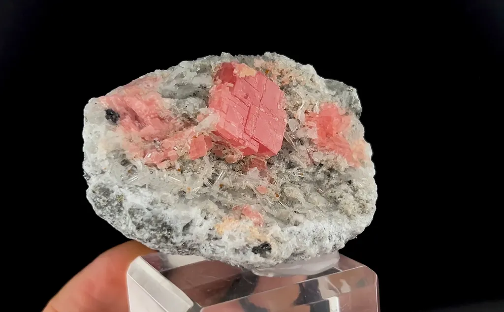 Rhodochrosite with Quartz - image 3