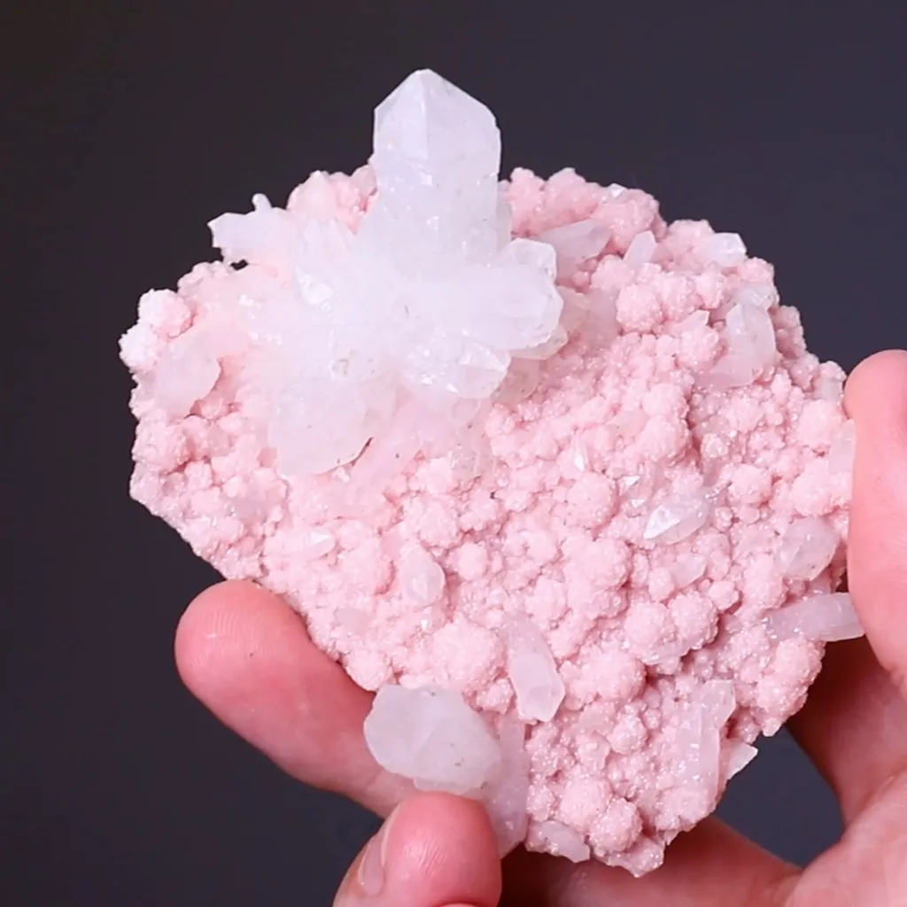 Rhodochrosite with Quartz image