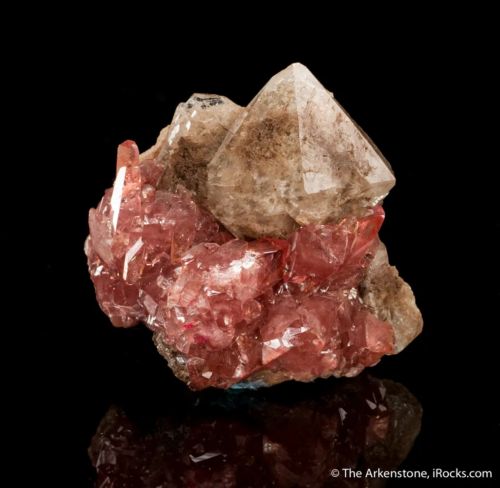 Rhodochrosite with Quartz image
