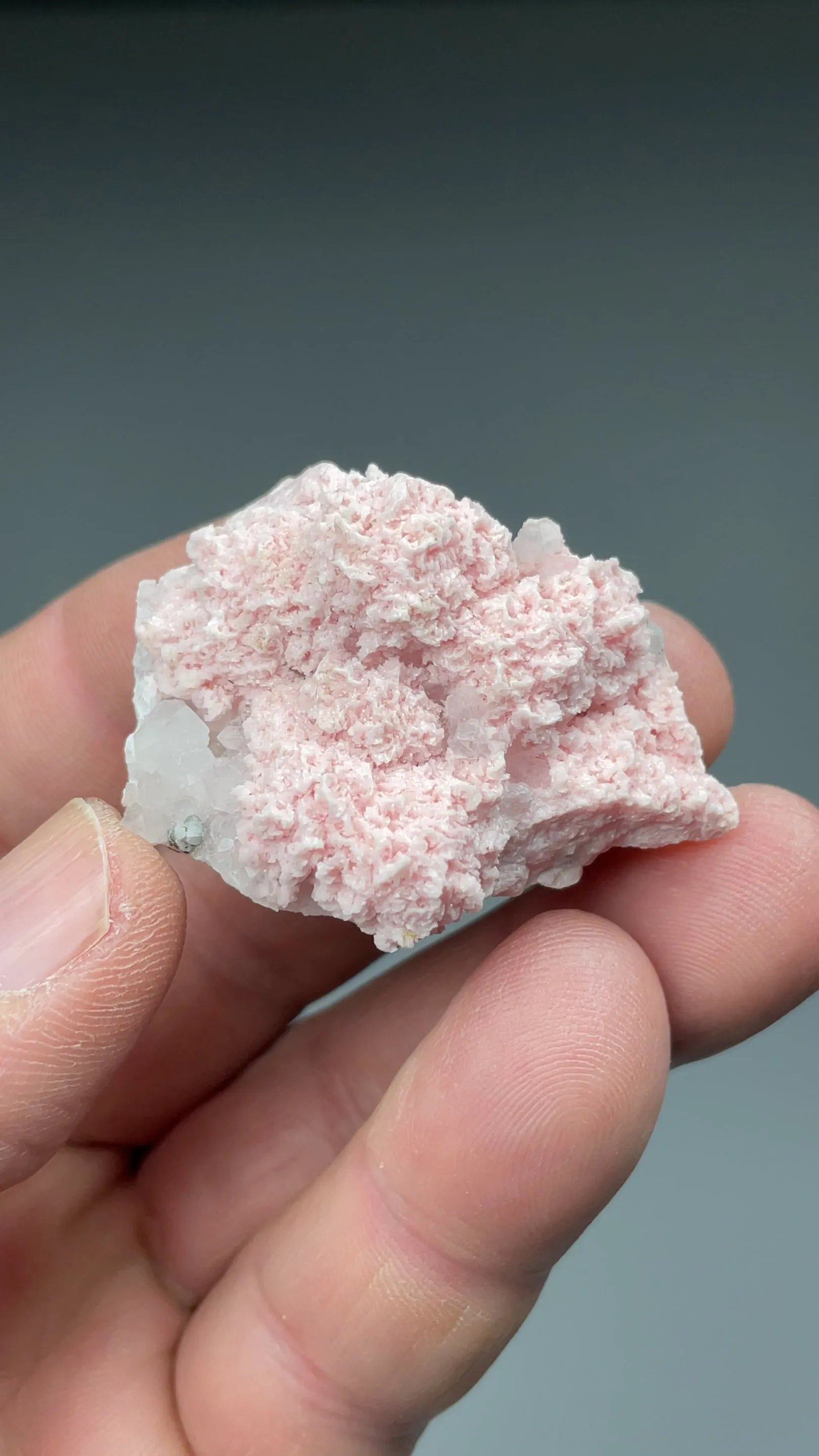 Rhodochrosite with Quartz - image 2