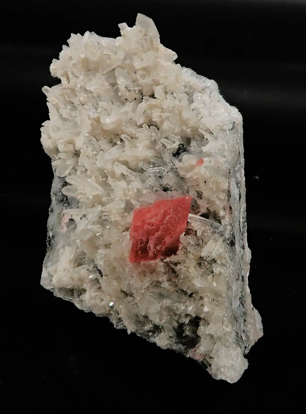 Rhodochrosite with Quartz - image 2