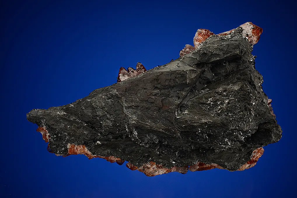 Rhodochrosite with Quartz on Manganite - image 4