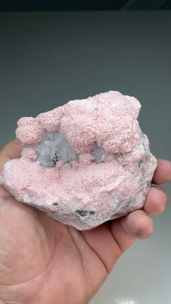 Rhodochrosite with Quartz, Sphalerite - image 2