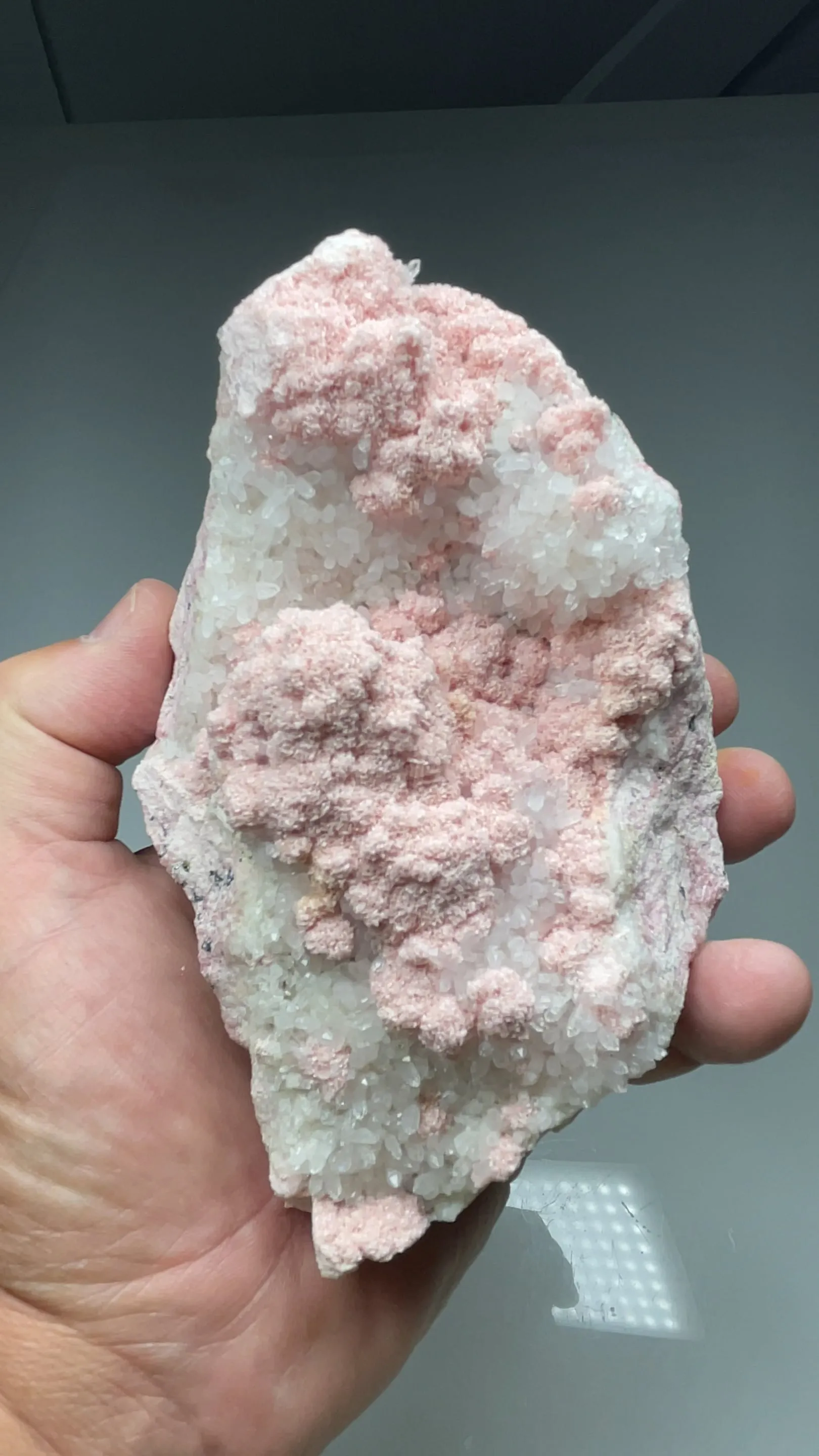 Rhodochrosite with Quartz, Sphalerite - image 2