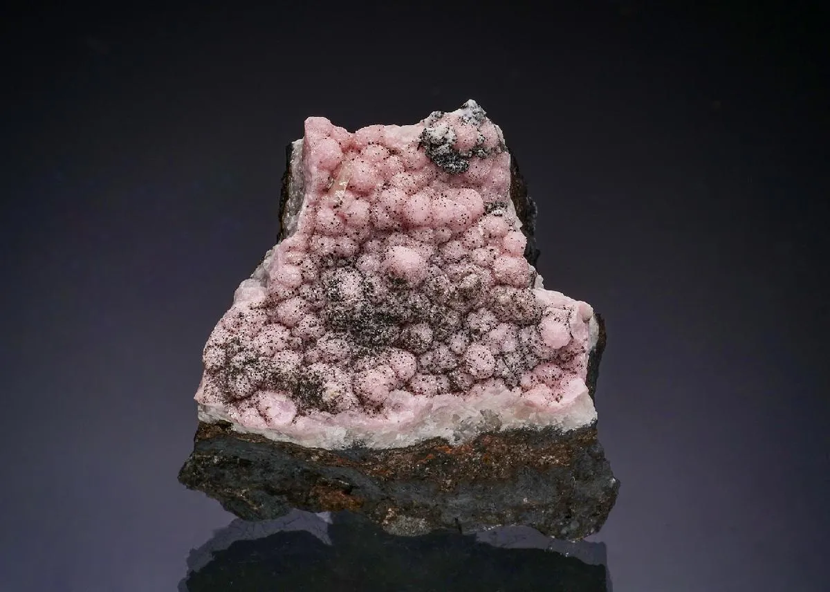 Rhodochrosite with Wulfenite - image 1