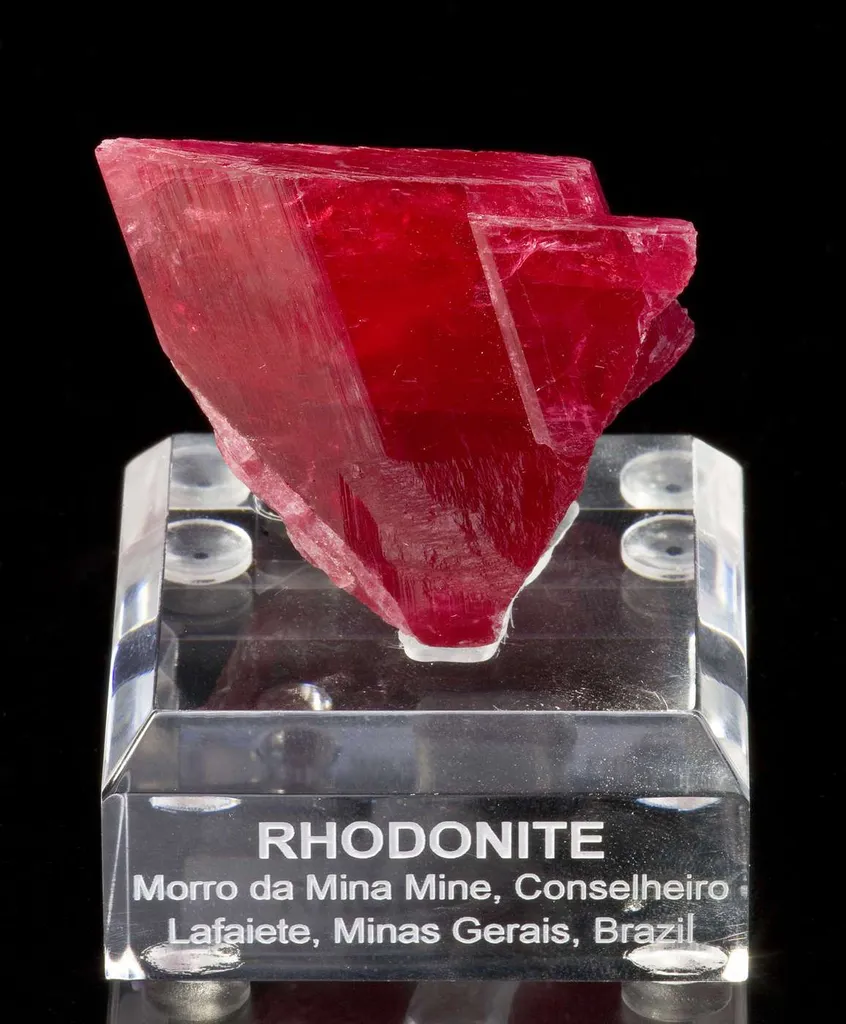 Rhodonite image