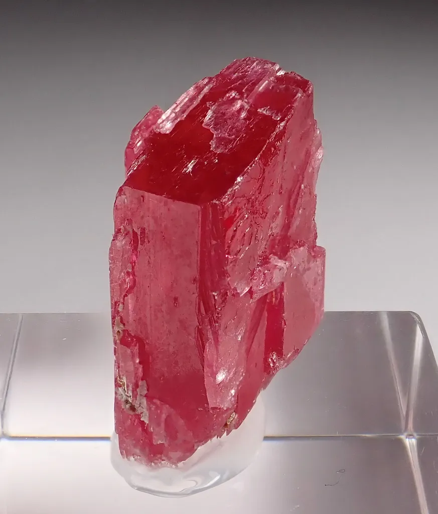 Rhodonite - image 3