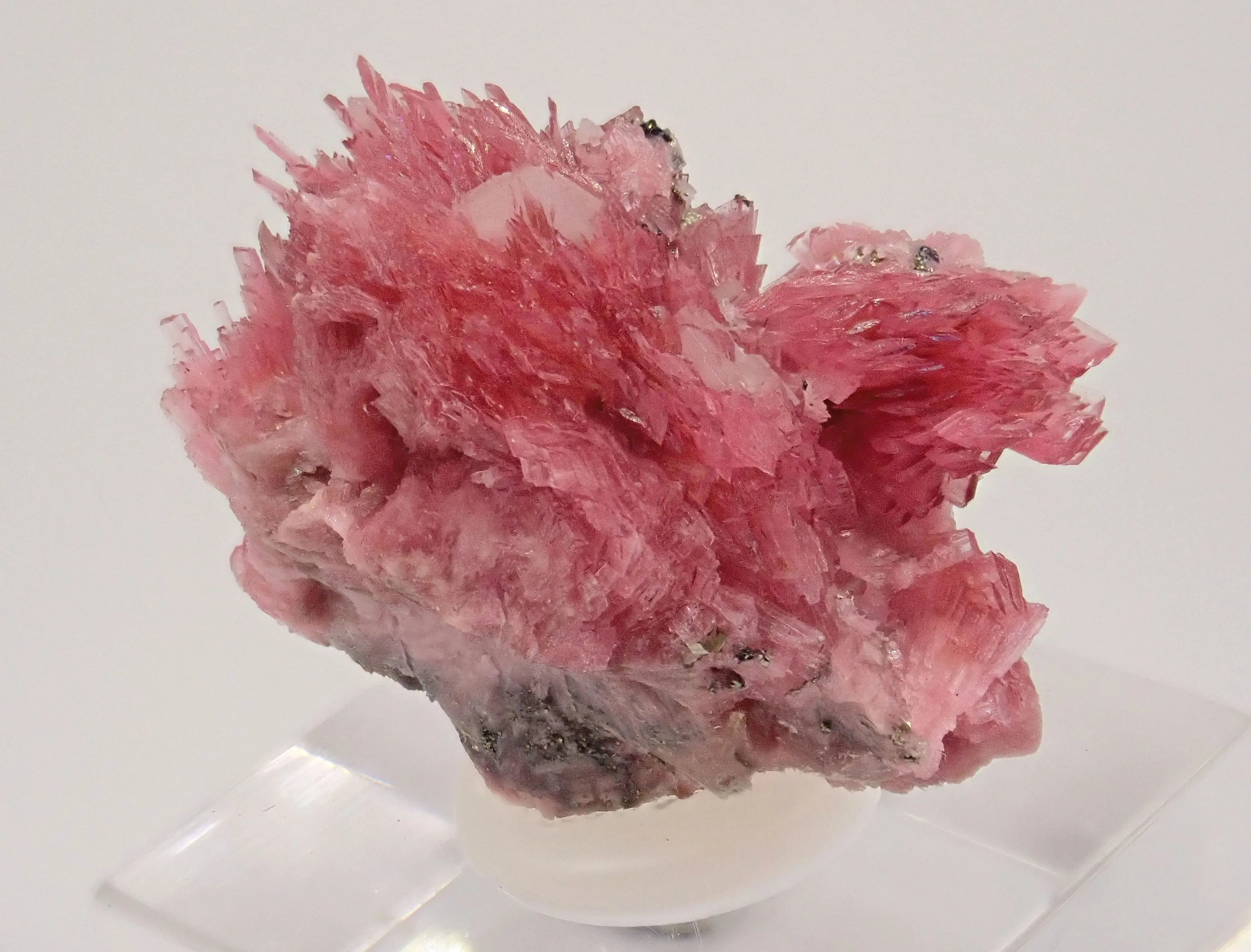 Rhodonite - image 2