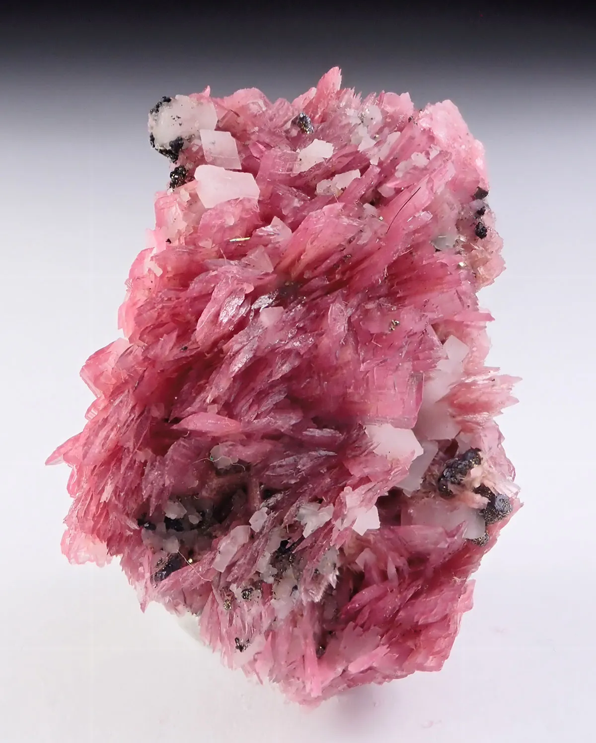 Rhodonite - image 4
