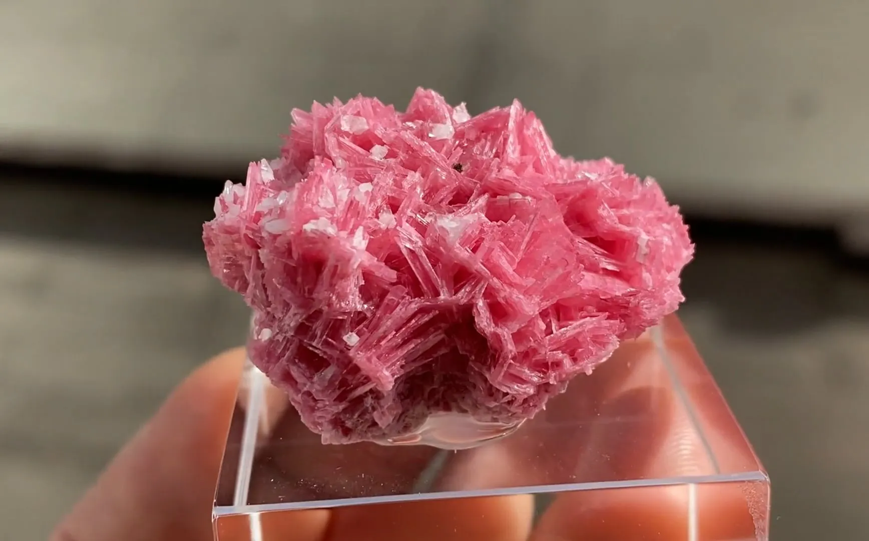 Rhodonite - image 5