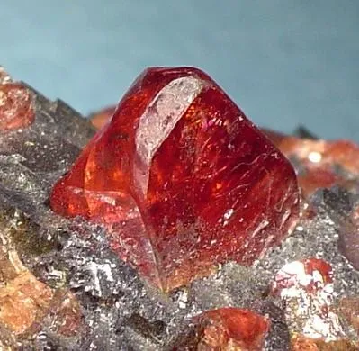 Rhodonite - image 2