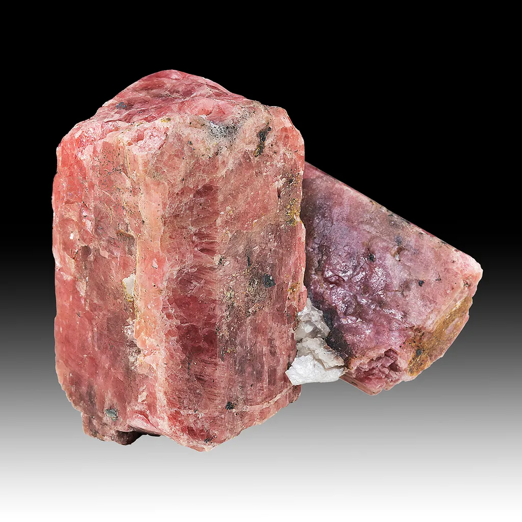 Rhodonite image