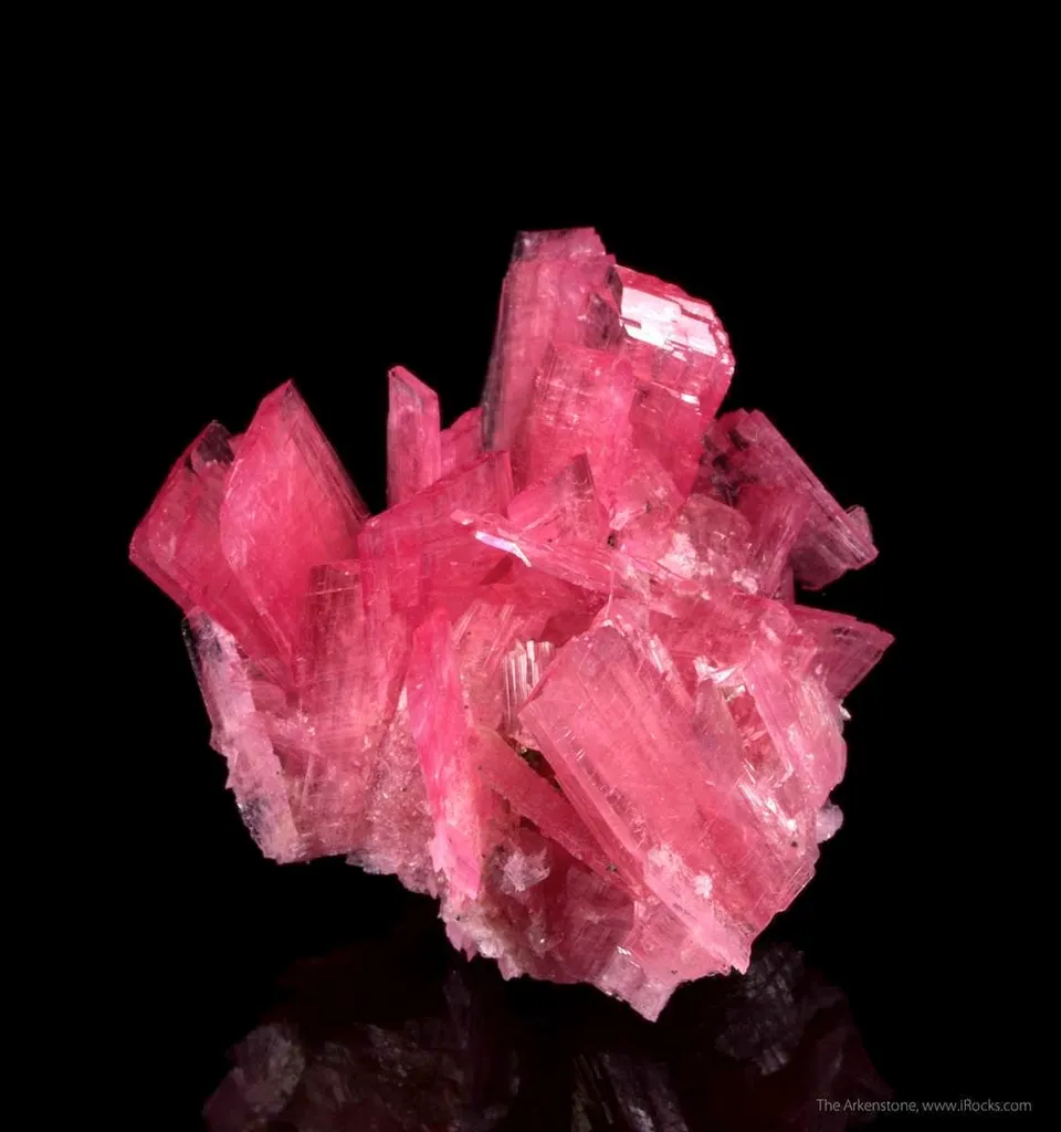 Rhodonite image