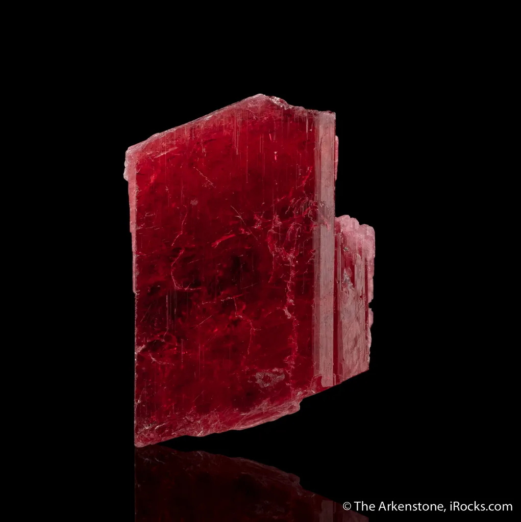 Rhodonite image