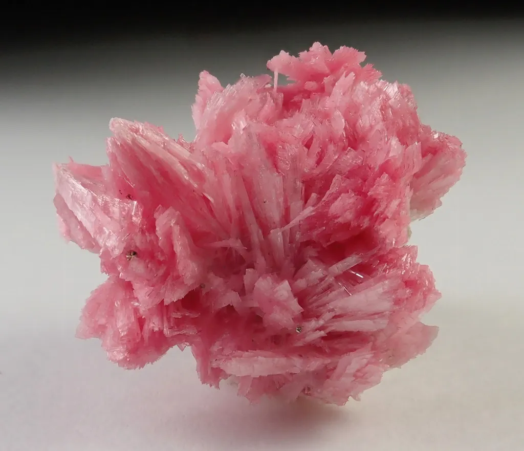 Rhodonite - image 4