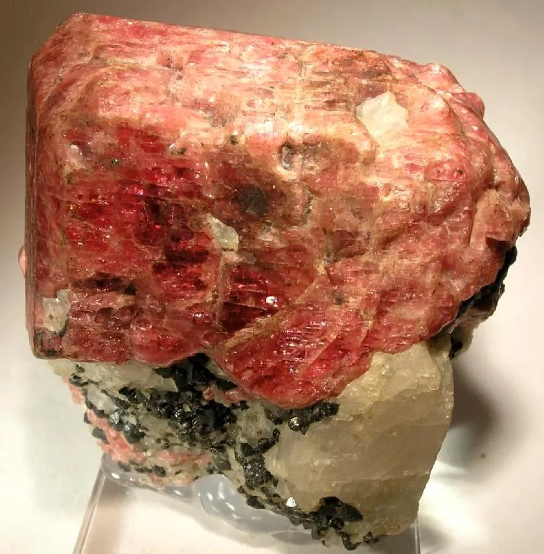 Rhodonite image