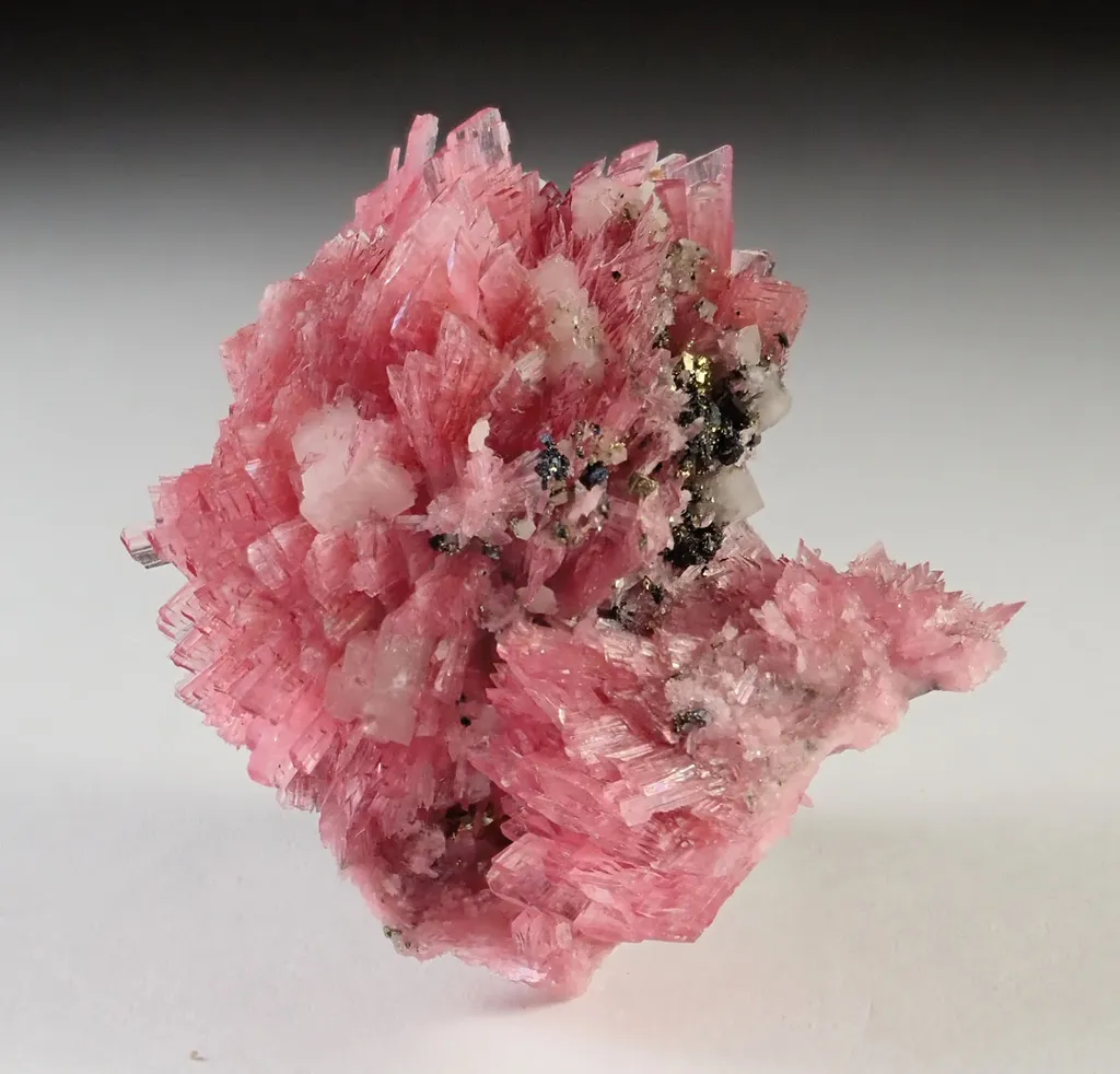 Rhodonite image
