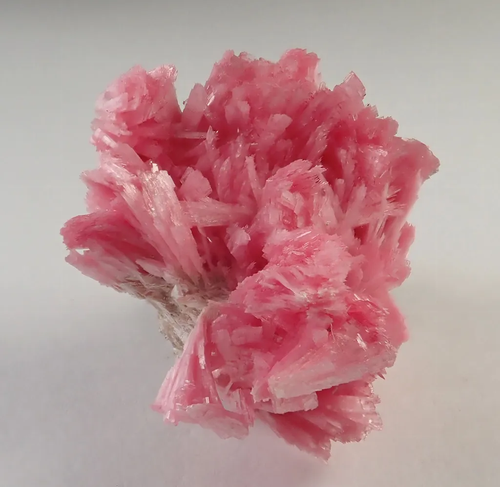 Rhodonite - image 5