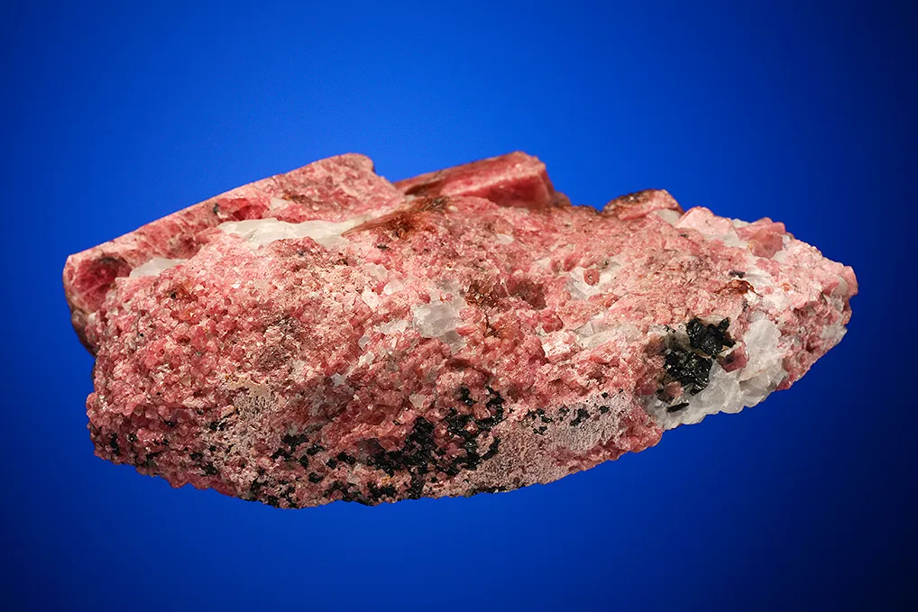 Rhodonite - image 3