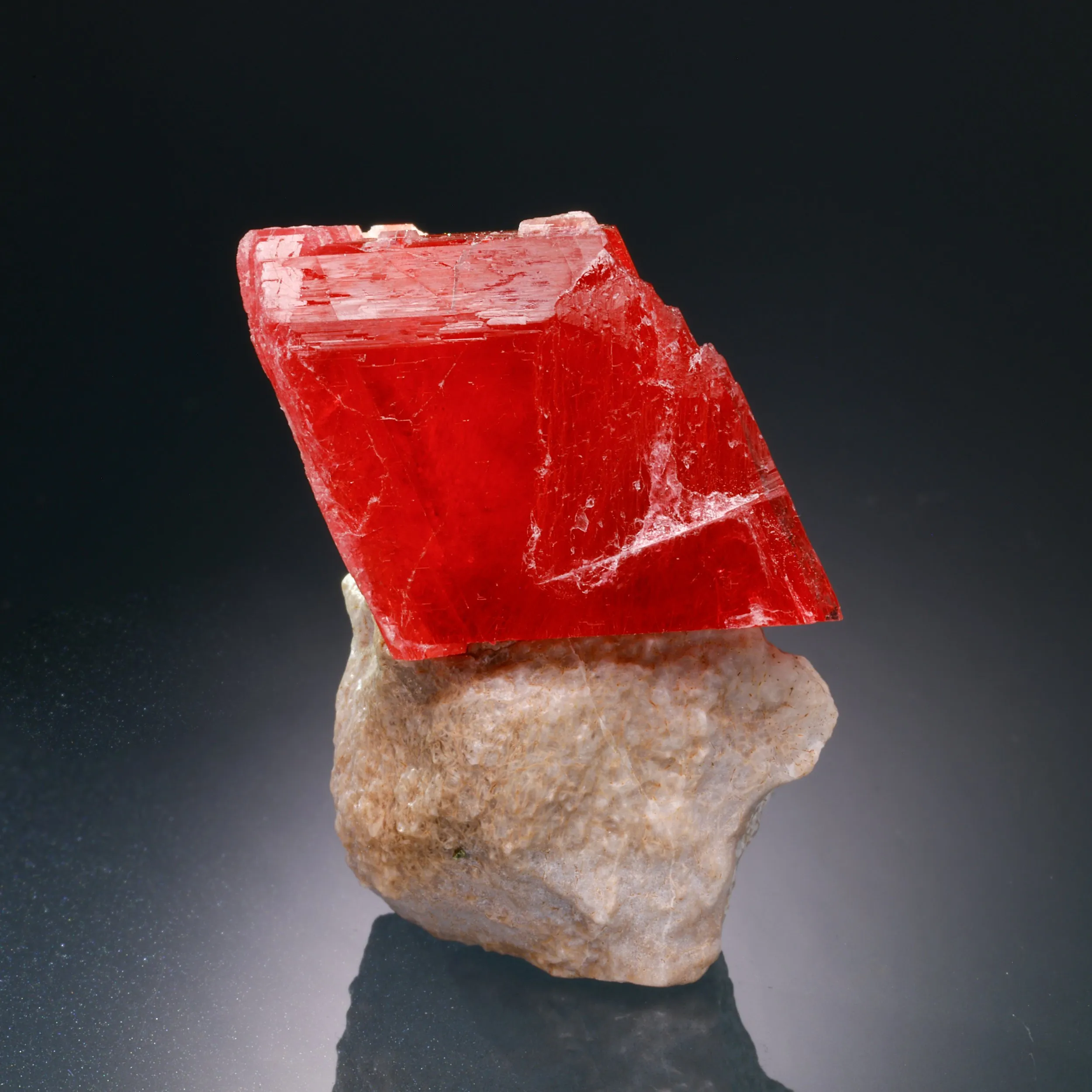 Rhodonite - image 2