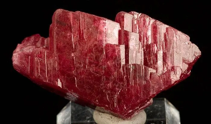 Rhodonite image