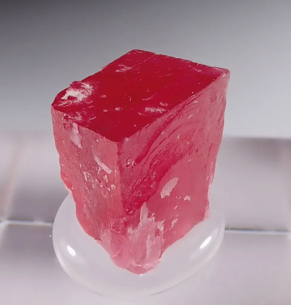 Rhodonite image