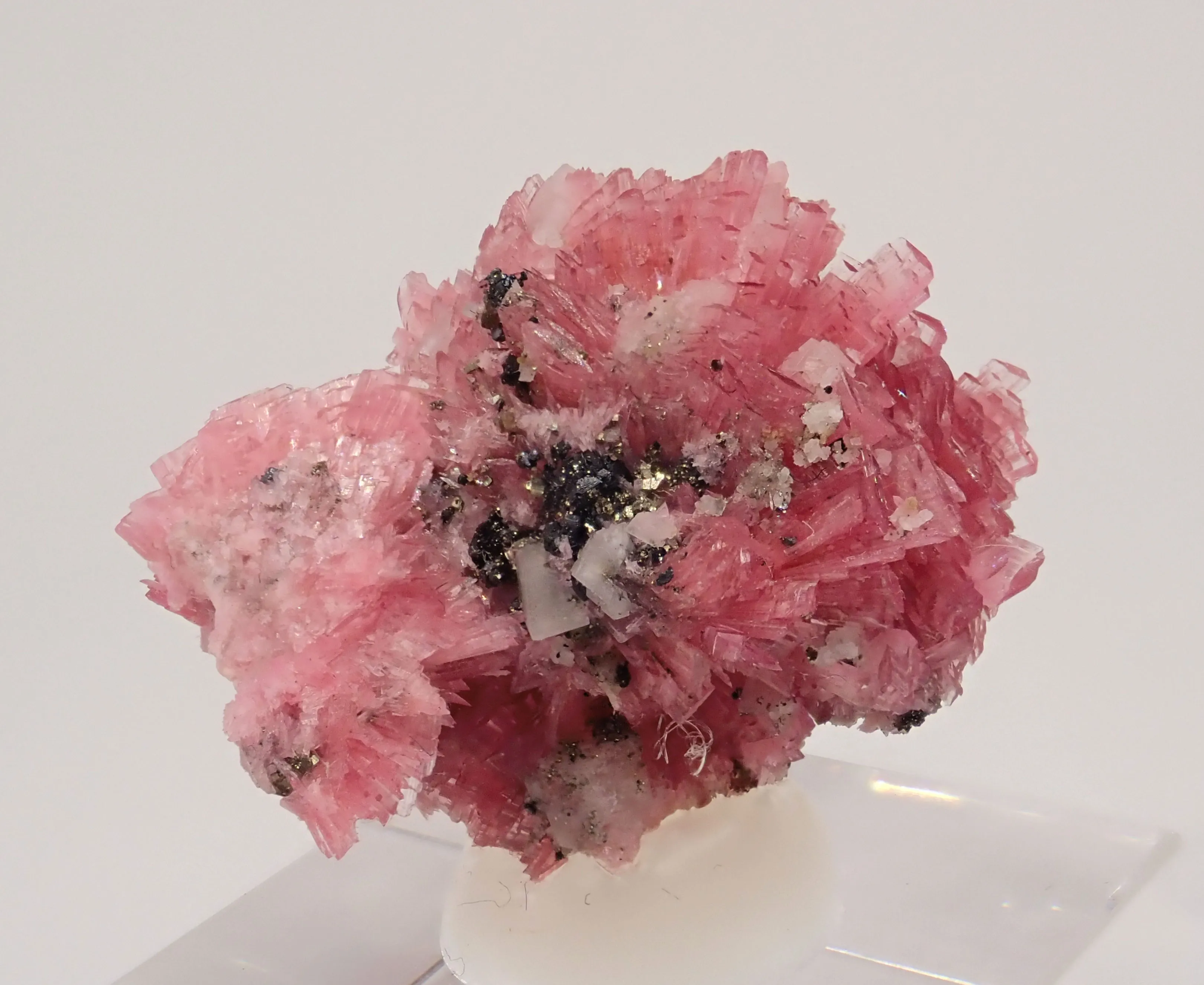 Rhodonite - image 4