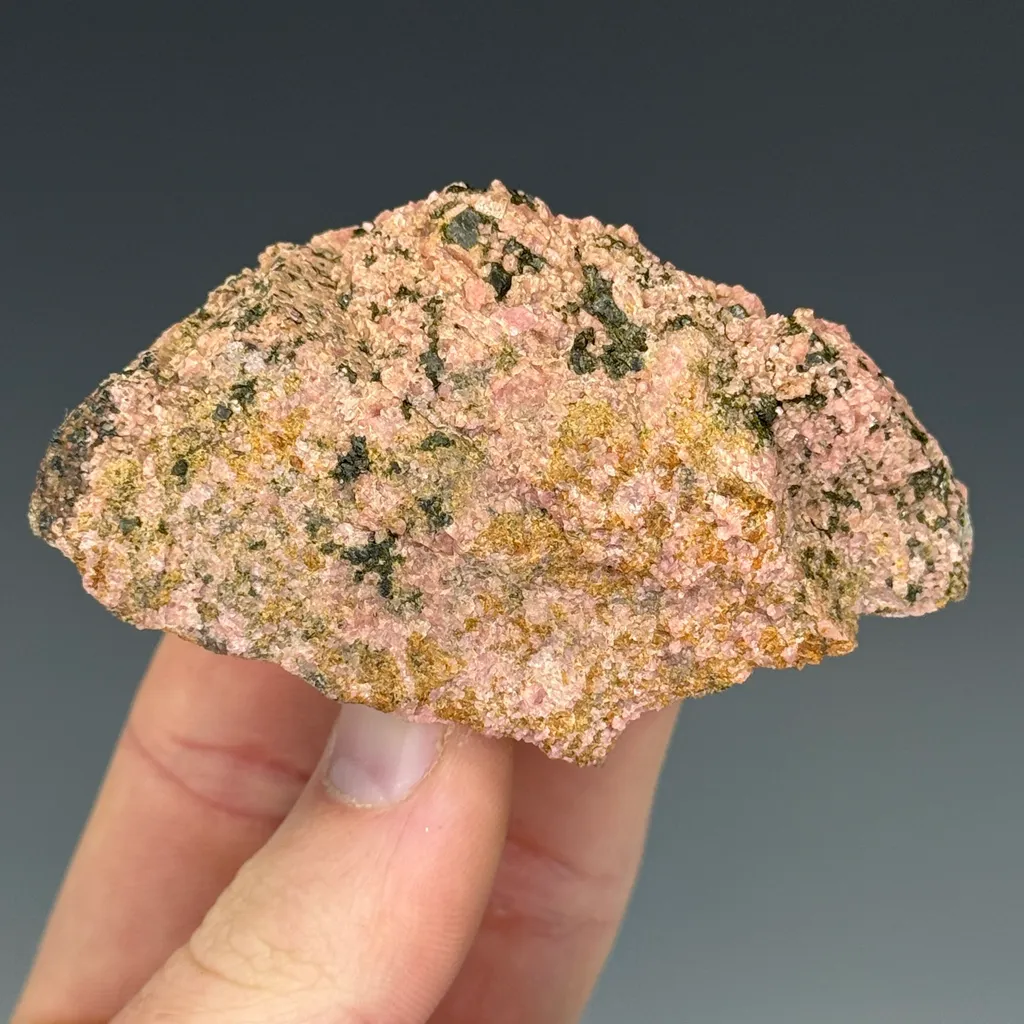 Rhodonite image