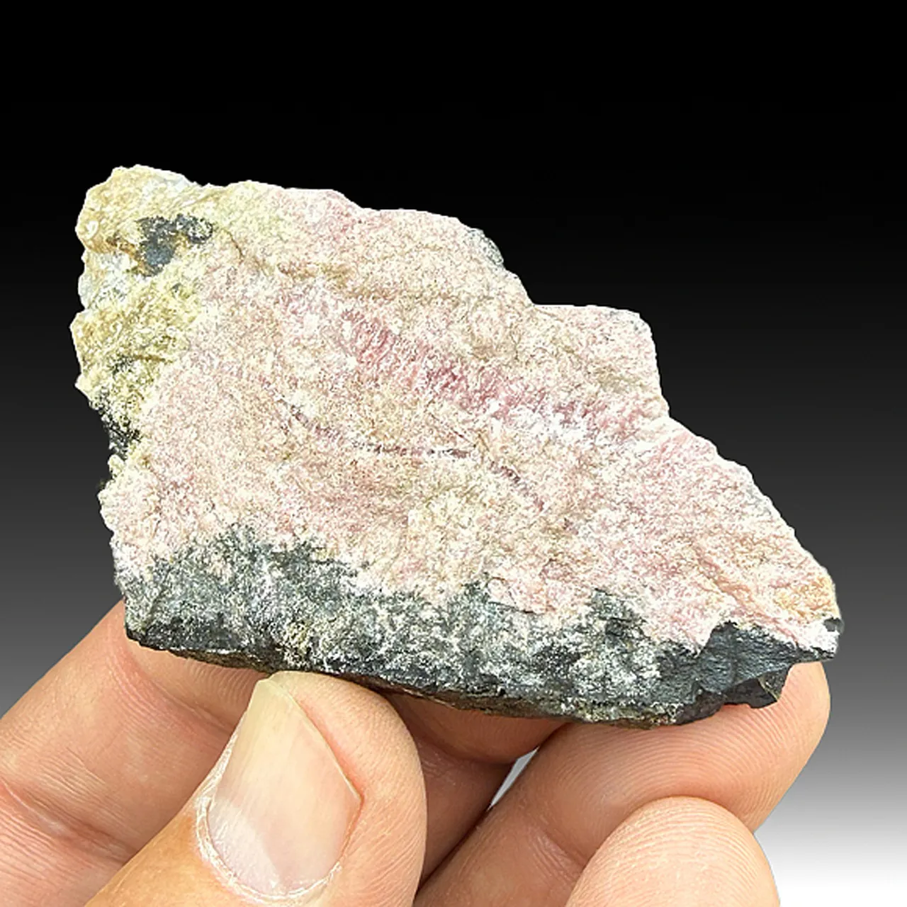 Rhodonite - image 1