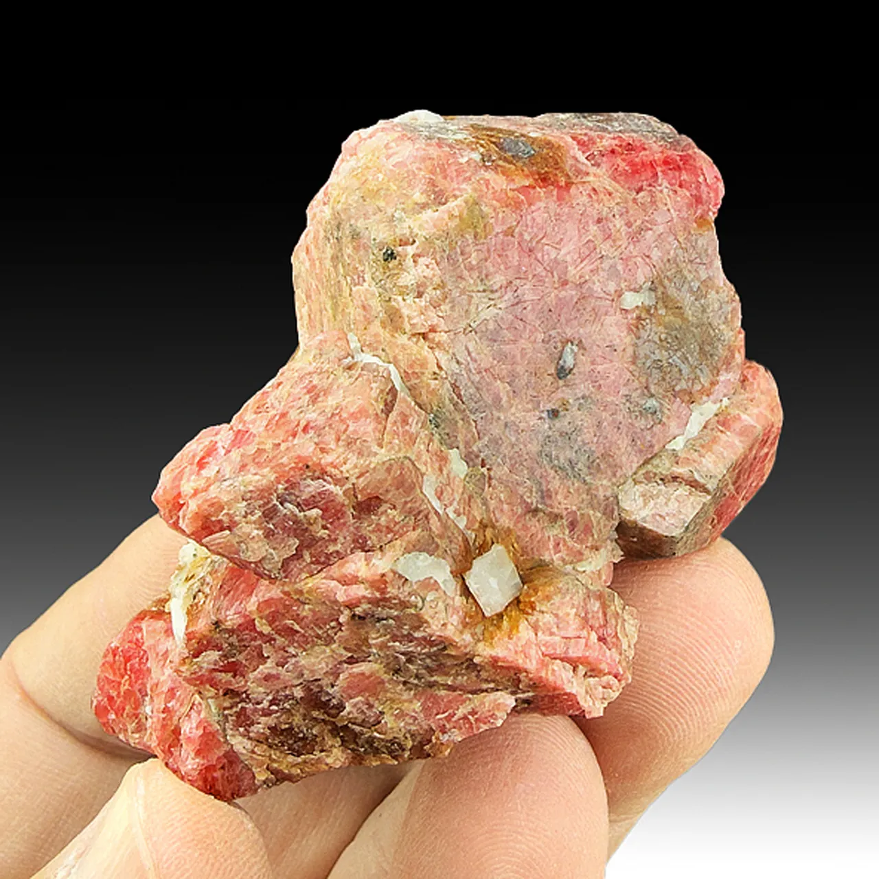 Rhodonite - image 1