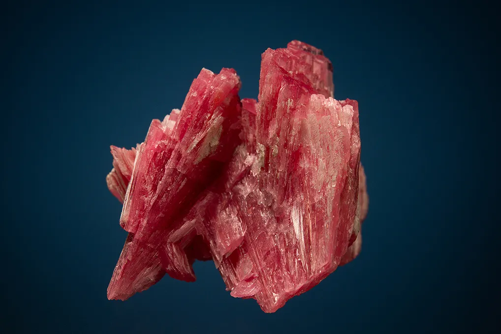 Rhodonite image