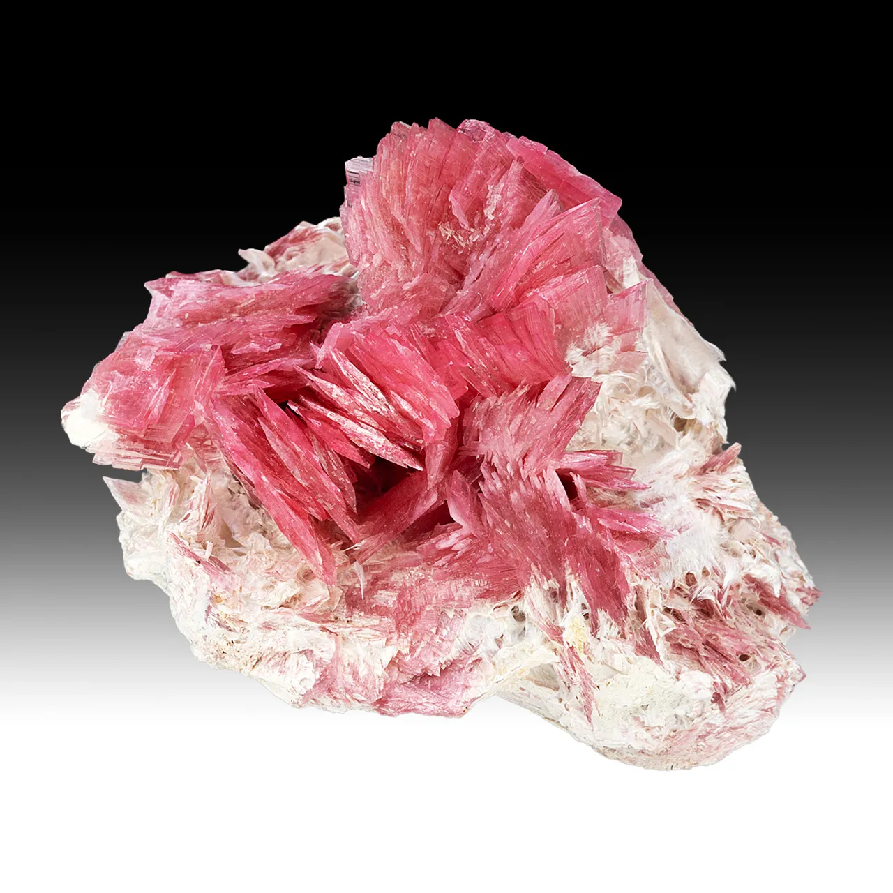 Rhodonite - image 1