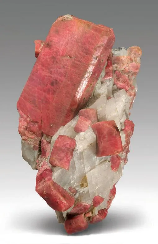 Rhodonite image