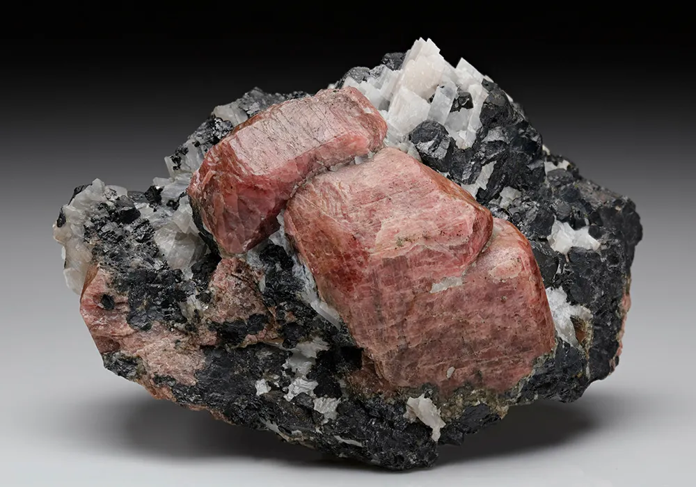Rhodonite Franklinite and Calcite - image 1