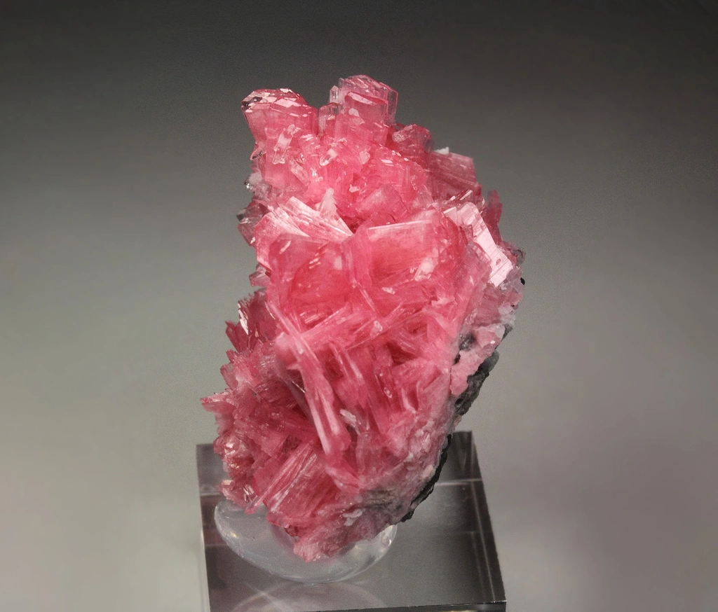 Rhodonite from San Martín Mine, Chiurucu, Ancash, Peru - image 4